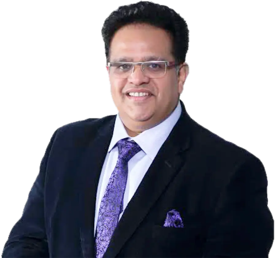 Dr. Randeep Nanda in his clinic